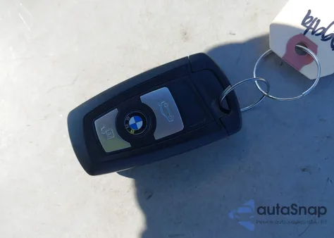 2014 BMW 328I z USA, uszkodzony, nr VIN WBA3A5G56ENP30396